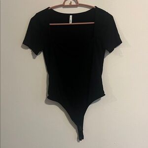 HALARA Classic Black Short Sleeve Bodysuit